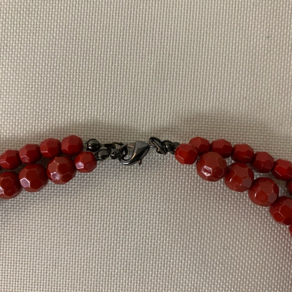 Beaded necklace with two strands - Picture 4 of 6